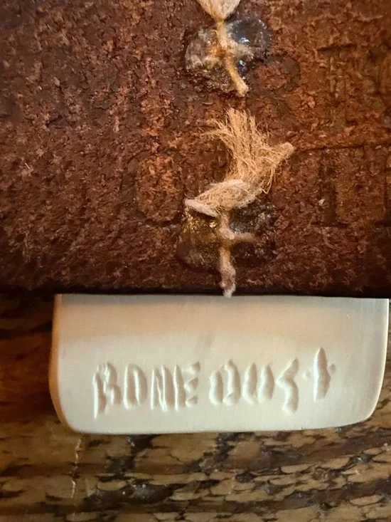 Bone DustCarved bone-Color JesusFace cuff one of a kind - Picture 3 of 4